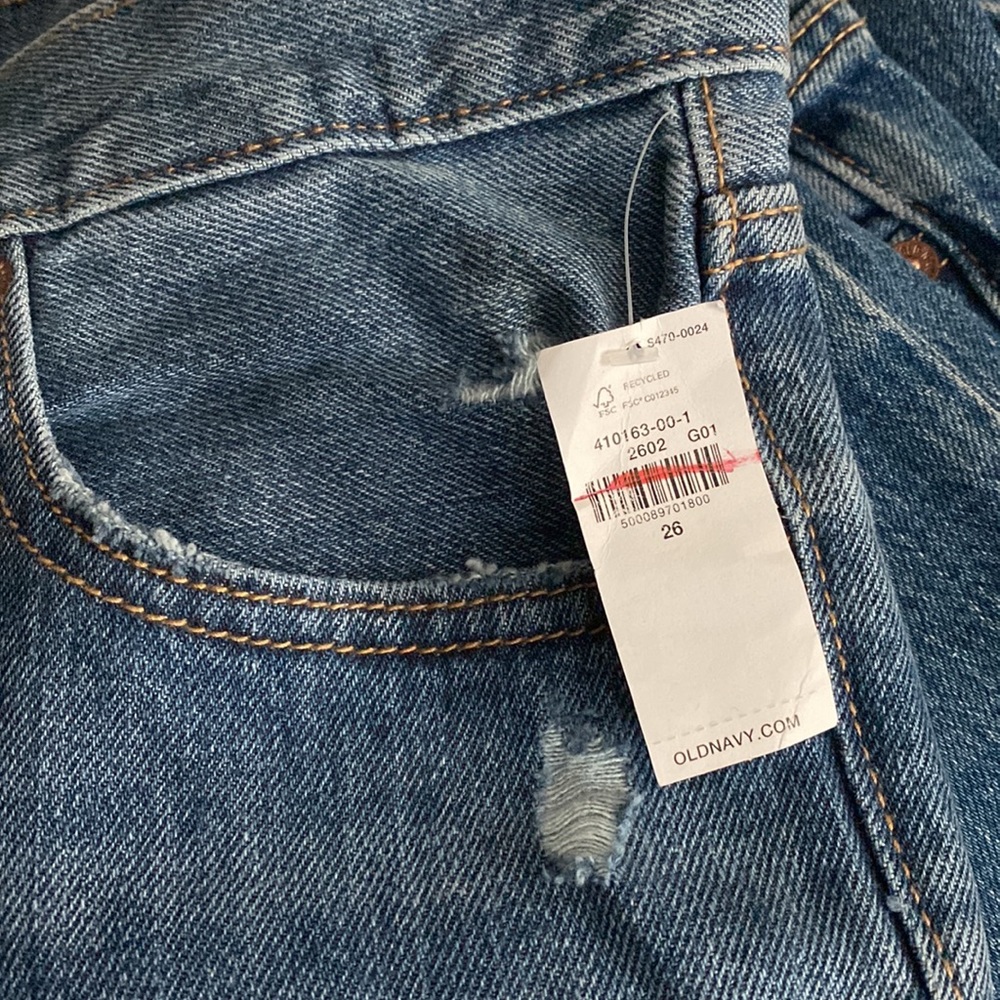 Old Navy Mid-Rise Slouchy Boot-Cut Ripped Non-Stretch Jeans for Women New - Picture 10 of 10